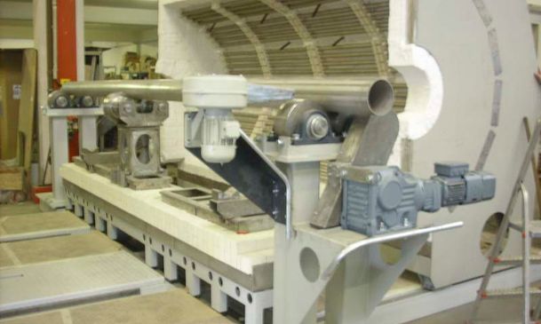 Rotary hearth furnaces, roller hearth furnaces, conveyor furnaces and special furnaces from the plant construction for electrical and gas-heated industrial furnaces at Padelttherm in Makranstädt near Leipzig.
