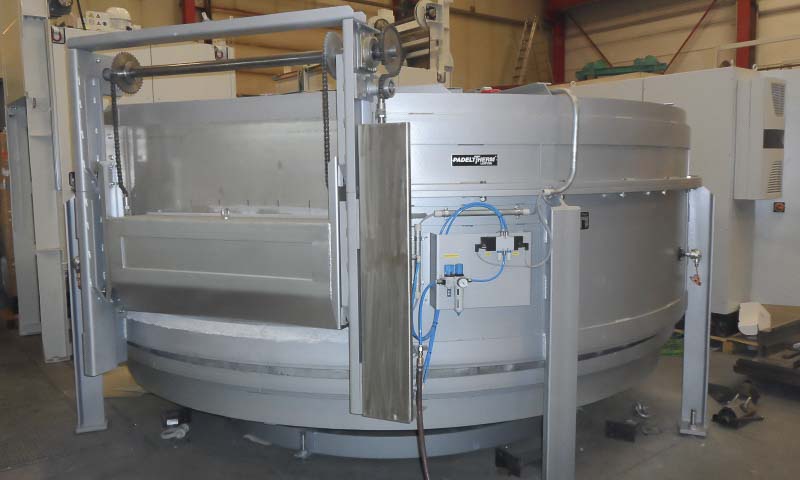Rotary hearth furnaces, roller hearth furnaces, conveyor furnaces and special furnaces from the plant construction for electrical and gas-heated industrial furnaces at Padelttherm in Makranstädt near Leipzig.