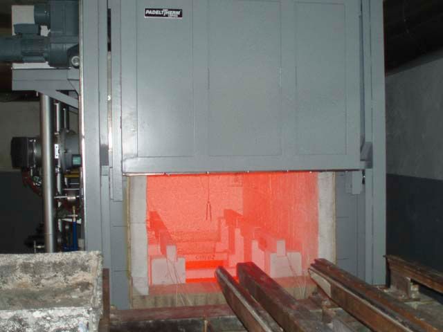 Herdwagenöfen von Anlagenbau für elektrische und gasbeheizte Industrieöfen Padelttherm in Makranstädt bei Leipzig