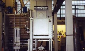 Walking beam furnaces, pusher furnaces and jack furnaces from the plant construction for electrical and gas-heated industrial furnaces at Padelttherm in Makranstädt near Leipzig.