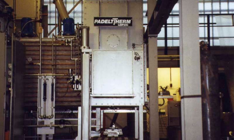 Hubbalkenöfen, Durchstoßöfen und Klinkenöfen von Anlagenbau für elektrische und gasbeheizte Industrieöfen Padelttherm in Makranstädt bei Leipzig