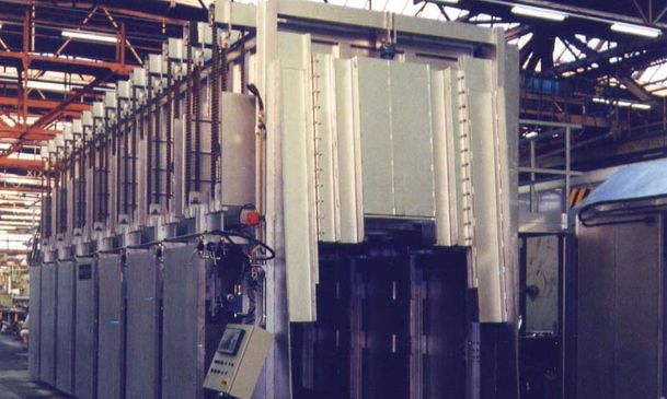Hubherdanlage/ Haubenöfen von Anlagenbau für elektrische und gasbeheizte Industrieöfen Padelttherm in Makranstädt bei Leipzig
