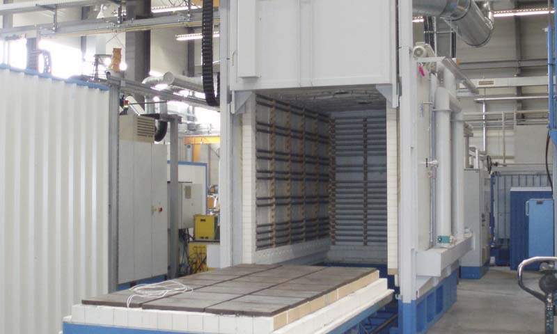 Herdwagenöfen von Anlagenbau für elektrische und gasbeheizte Industrieöfen Padelttherm in Makranstädt bei Leipzig