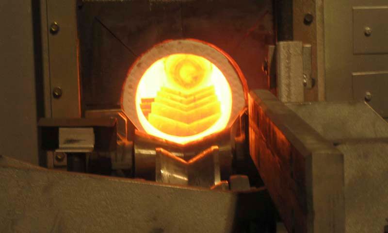 Hubbalkenöfen, Durchstoßöfen und Klinkenöfen von Anlagenbau für elektrische und gasbeheizte Industrieöfen Padelttherm in Makranstädt bei Leipzig