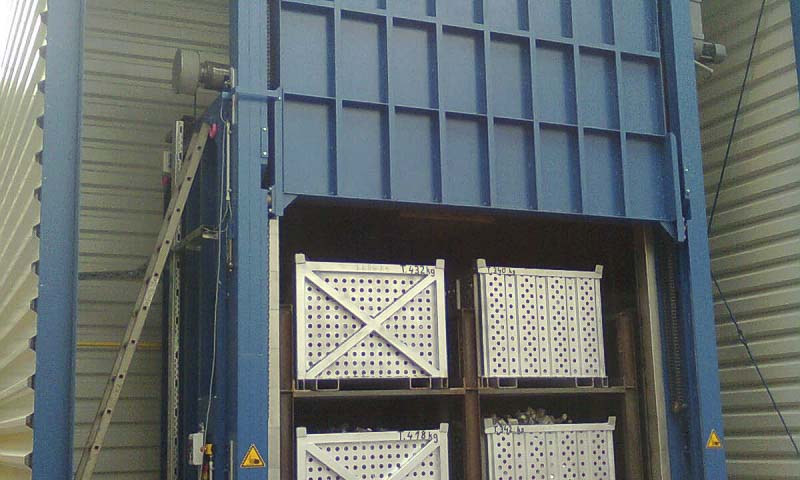 Chamber furnaces from the plant construction for electrical and gas-heated industrial furnaces at Padelttherm in Makranstädt near Leipzig.