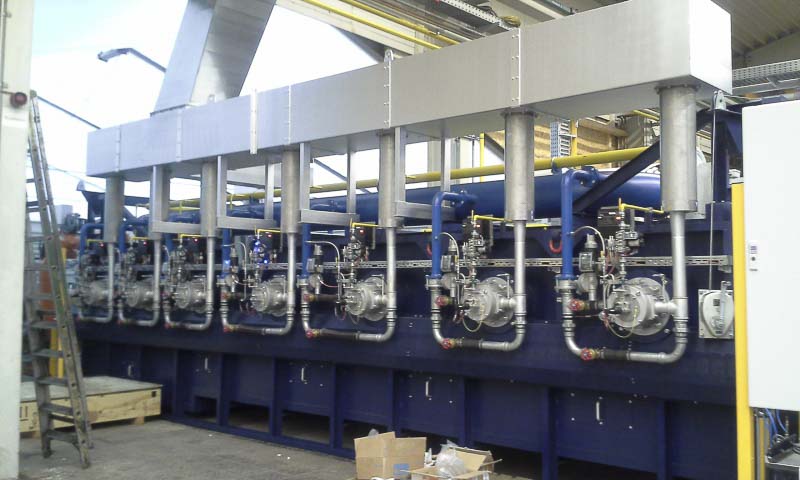 Rotary hearth furnaces, roller hearth furnaces, conveyor furnaces and special furnaces from the plant construction for electrical and gas-heated industrial furnaces at Padelttherm in Makranstädt near Leipzig.