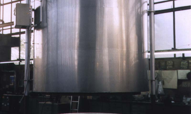 Lifting hearth plant/ Top-hat-furnaces of the plant construction for electrical and gas-heated industrial furnaces at Padelttherm in Makranstädt near Leipzig.