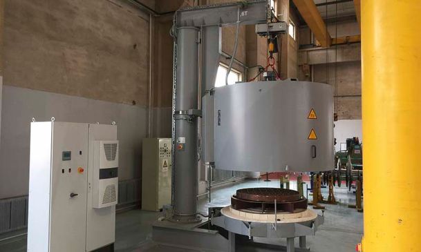 Hubherdanlage/ Haubenöfen von Anlagenbau für elektrische und gasbeheizte Industrieöfen Padelttherm in Makranstädt bei Leipzig